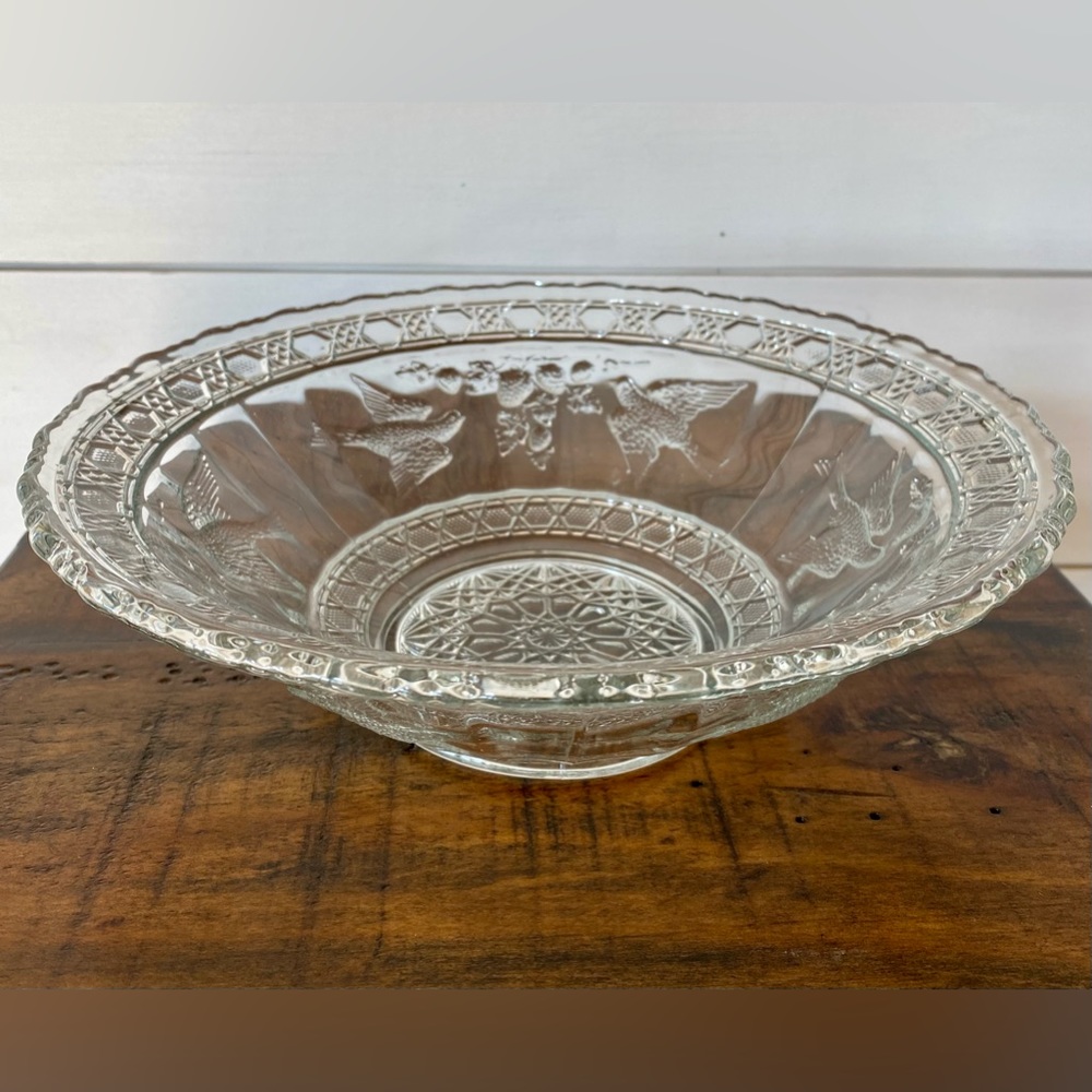 Indiana Glass Birds and Berries Flared Bowl